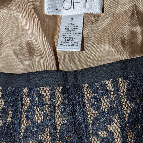 Ann Taylor LOFT Black Lace Overlay Skirt - Picture 3 of 3